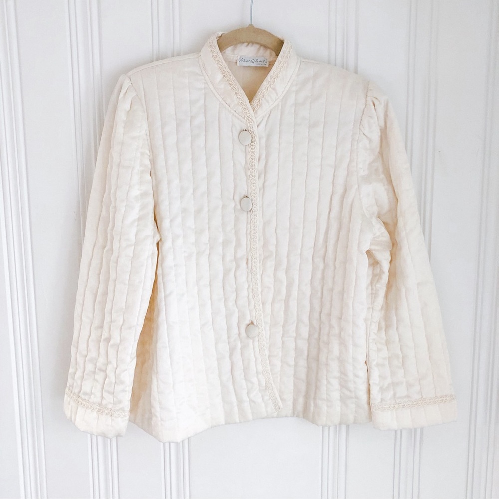 Vintage White Quilted Satin Smoking Bed Jacket